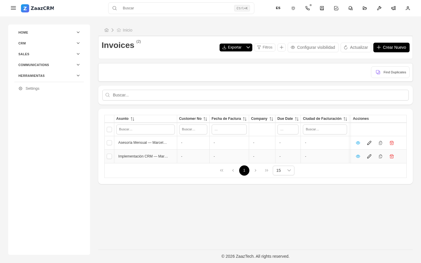 Screenshot: formulario de factura con datos fiscales, renglones y total