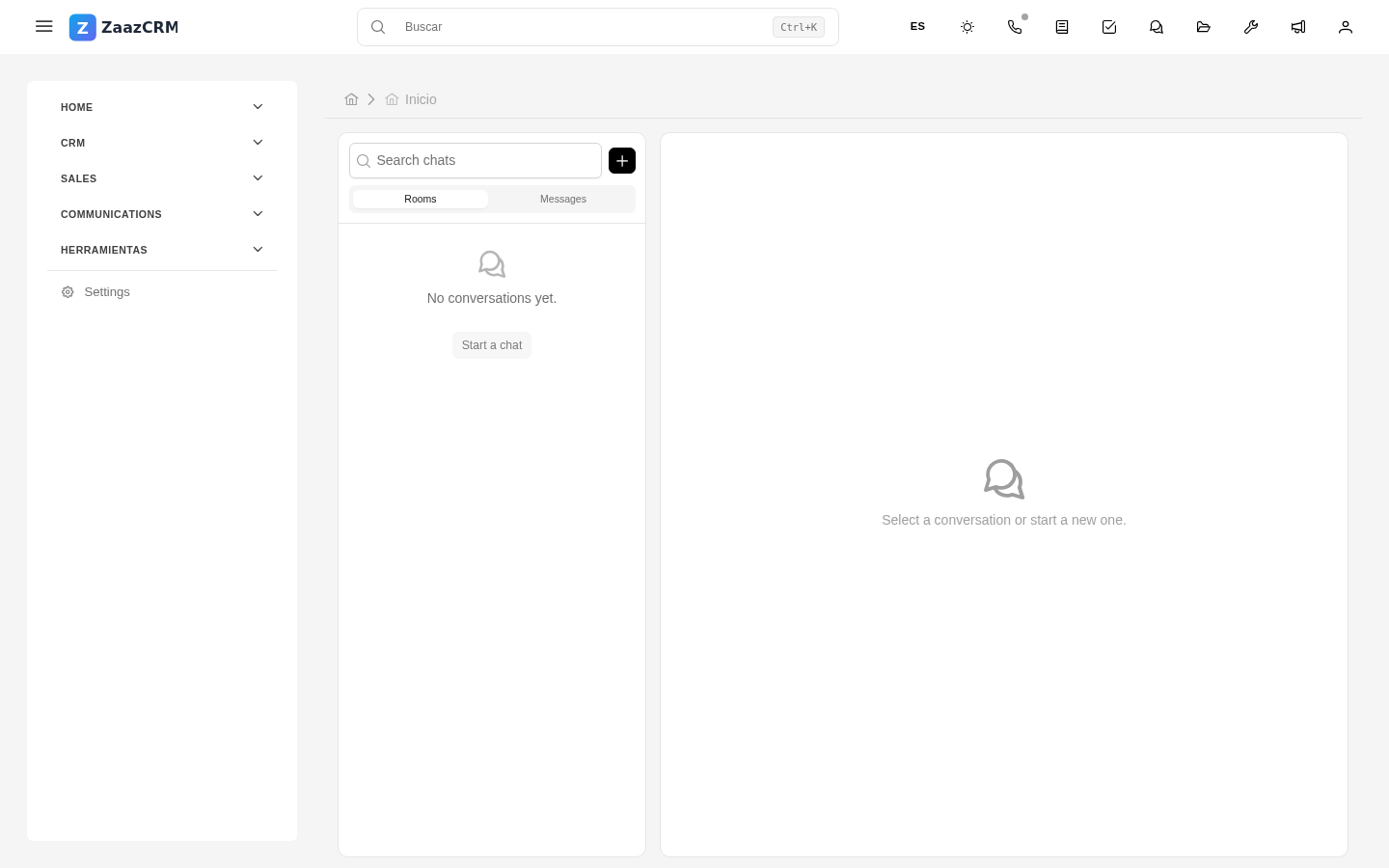 Screenshot: vista del chat con lista de conversaciones a la izquierda y mensajes a la derecha